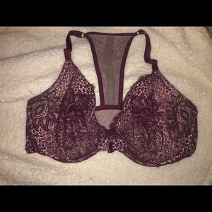 VIctoria’s Secret Very Sexy unlined plunge bra